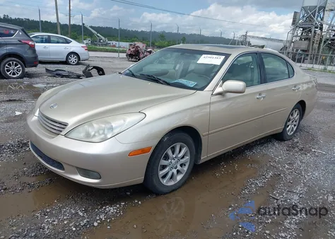 2002 Lexus Es 300 300 z USA, uszkodzony, nr VIN JTHBF30G820021105
